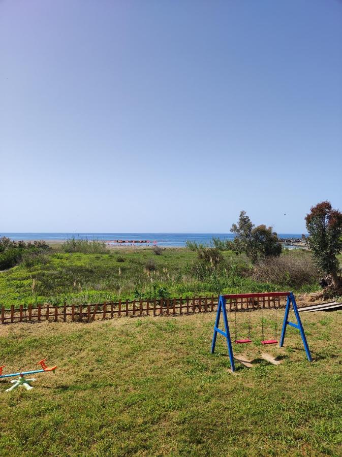 Artemis Rooms Frangokastello Екстериор снимка