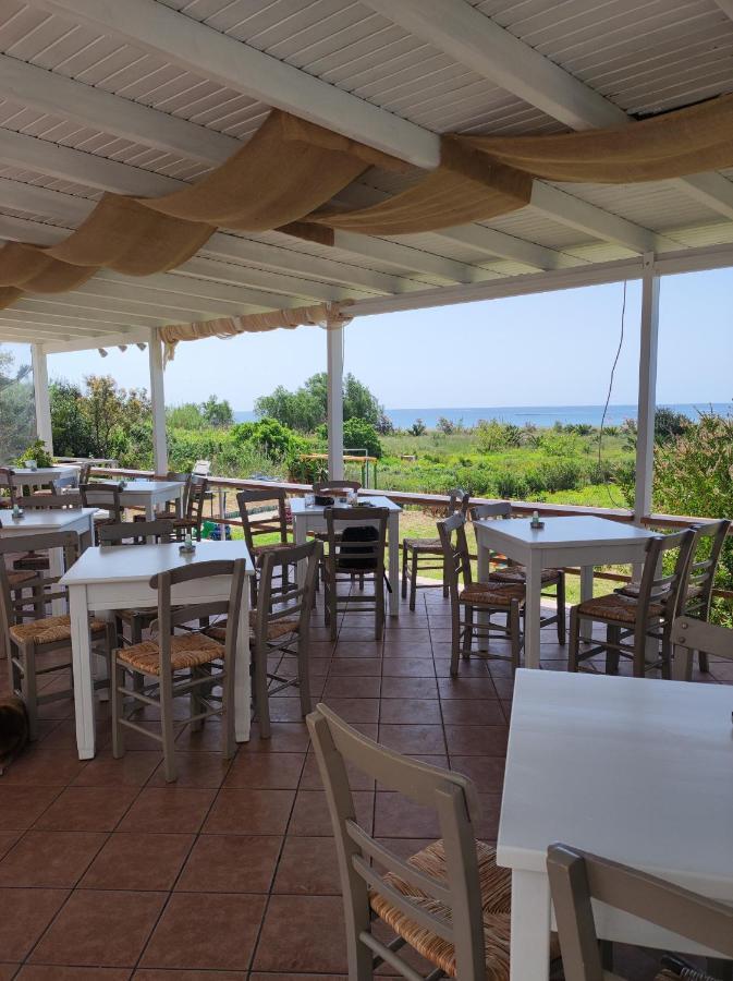 Artemis Rooms Frangokastello Екстериор снимка